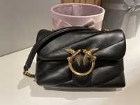 Pinko baby puff носена за няколко часа