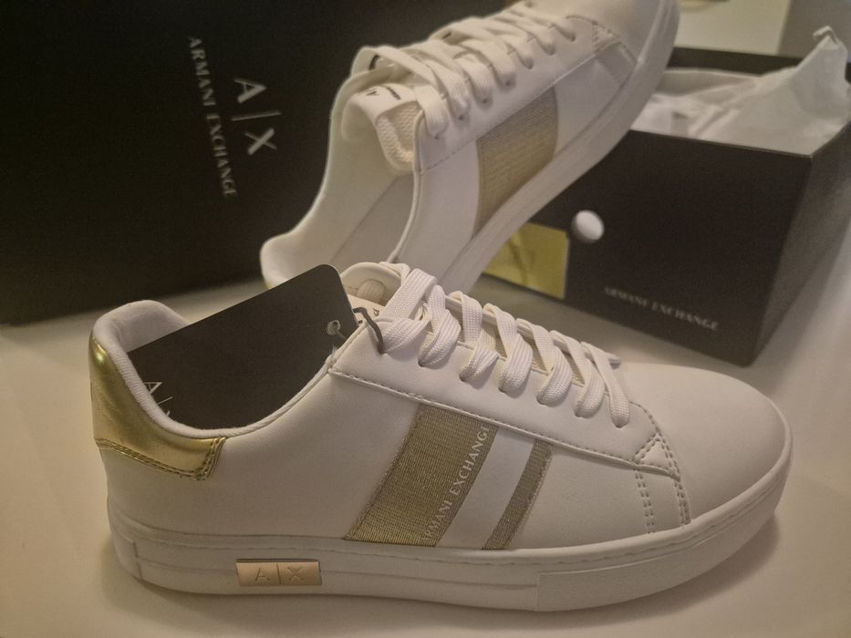 Armani, timberland, Michael Kors, Adidas, puma и други