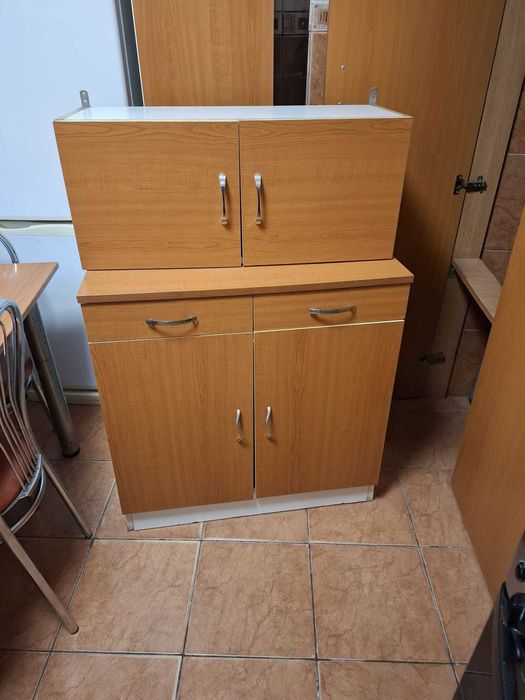 Vand mobila de bucatarie completa ARAD