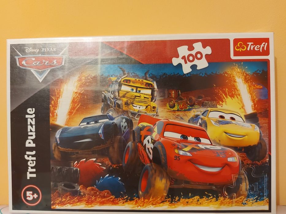 Puzzle Trefl Cars și Spiderman