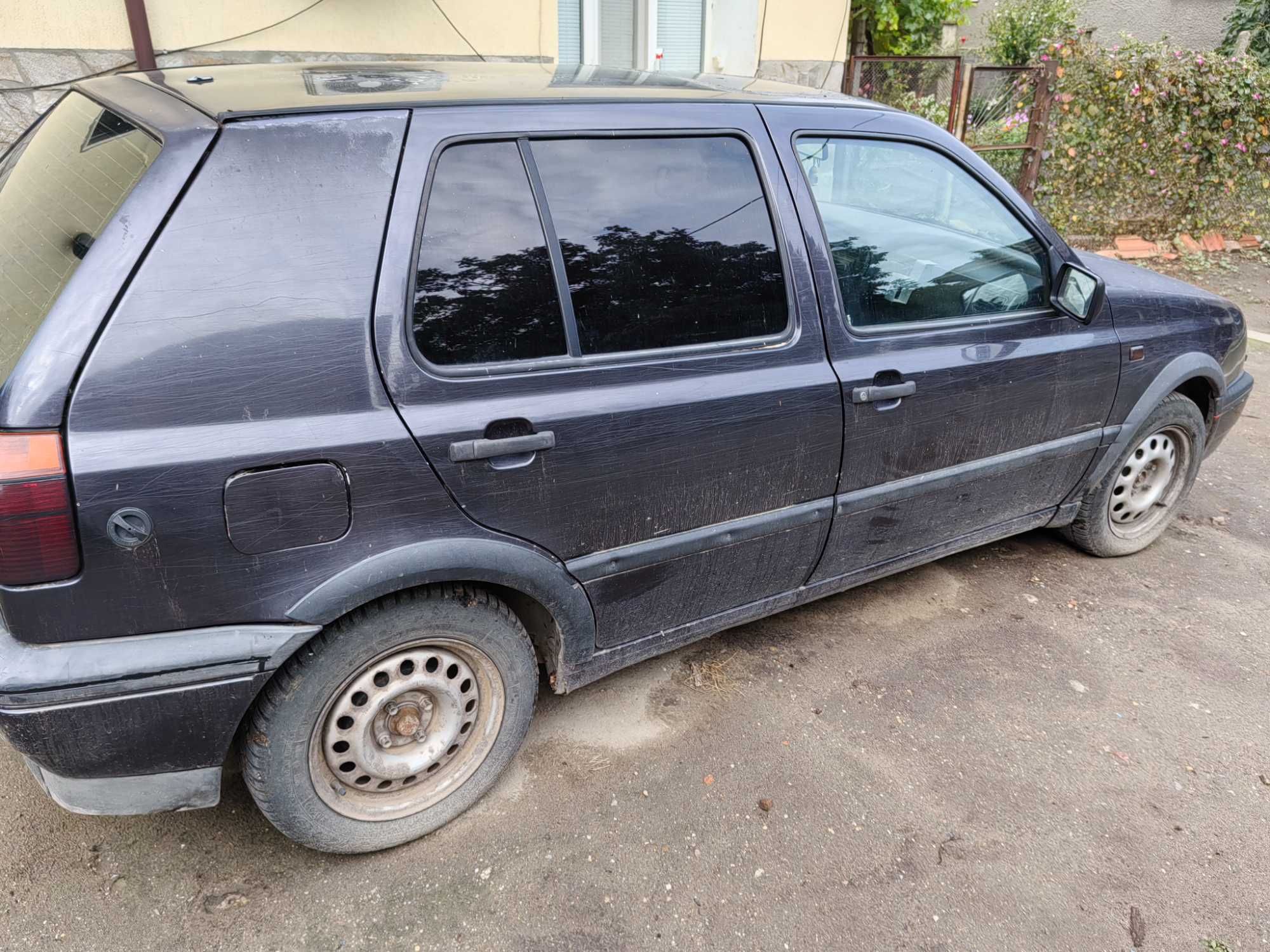 Голф 3 1.6 75.k.s ABU на части