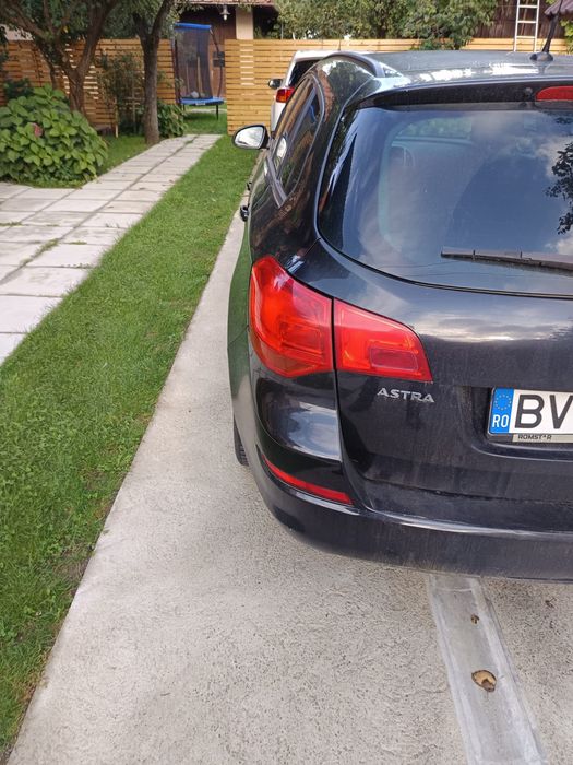 Opel asta J 1.4 benzina