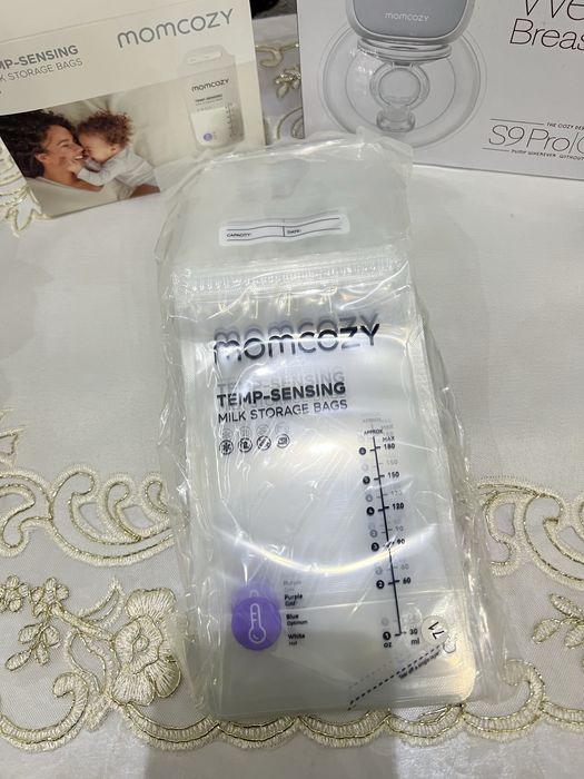 Продаю Молокоотсос Momcozy S 9 pro электрический+большой набор бонусов