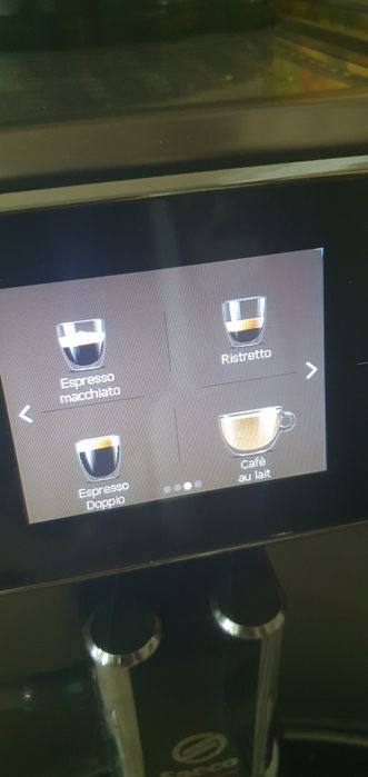 Espressor automat CAFEA Saeco Xelsis SM7683/00, Ecran tactil
