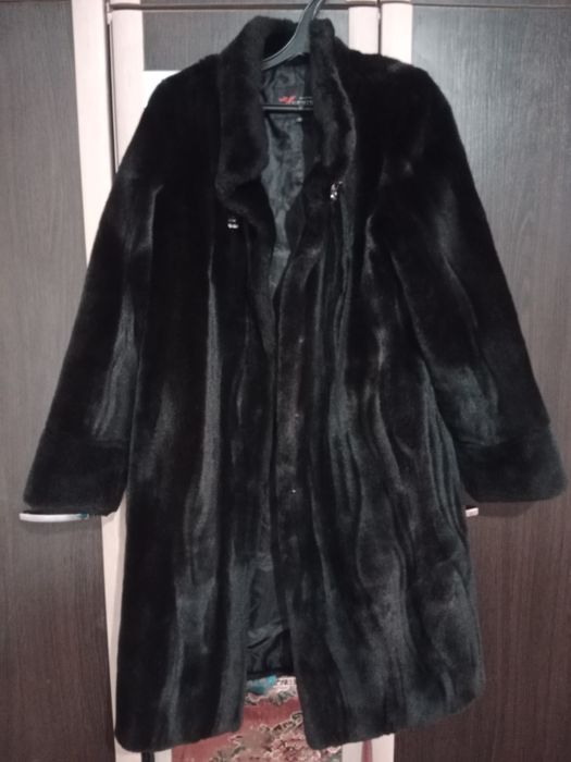 Продам шубы срочно