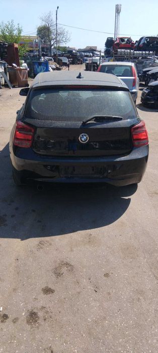 Dezmembrez BMW seria 1 F20 2.0 D an 2014 cod motor N47D20C