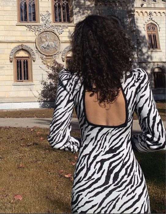 Rochie imprimeu zebra Bershka S