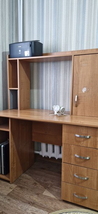 Компьютерный столик