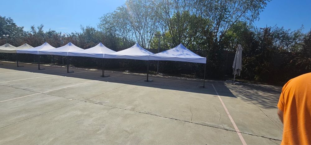 Inchiriez Pavilion/Umbrele/ibițe pentru evenimente