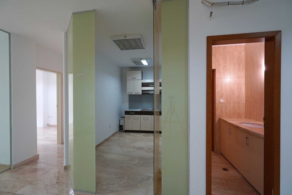 Продава се  в Варна, Център -  кв.м за 0 €/ - Снимка #11