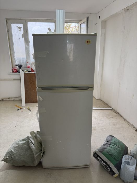 Холодильник lg срочно