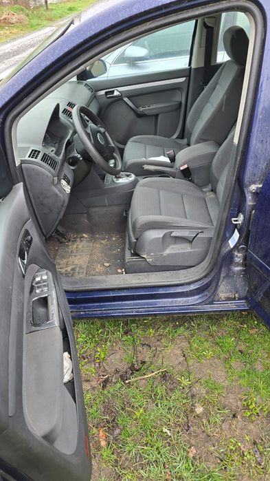 Dezmembrez vw touran 2.0 bks cutie automata