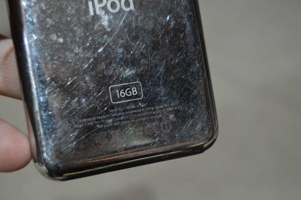 Ipod touch 1st generation 16GB