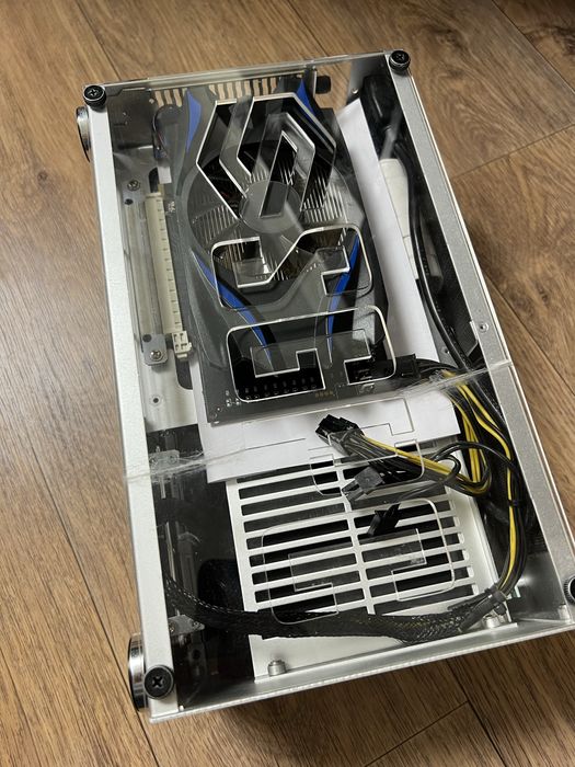 Mini-ITX система i7-16Gb-GTX750