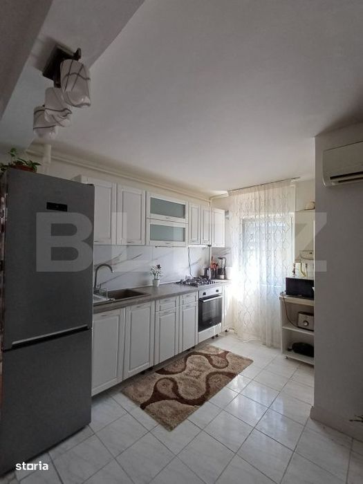 Apartament 3 camere, 74 mp zona centrala in Campia Turzii
