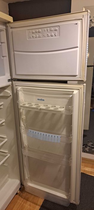 Vand frigider Arctic stare buna de functionare