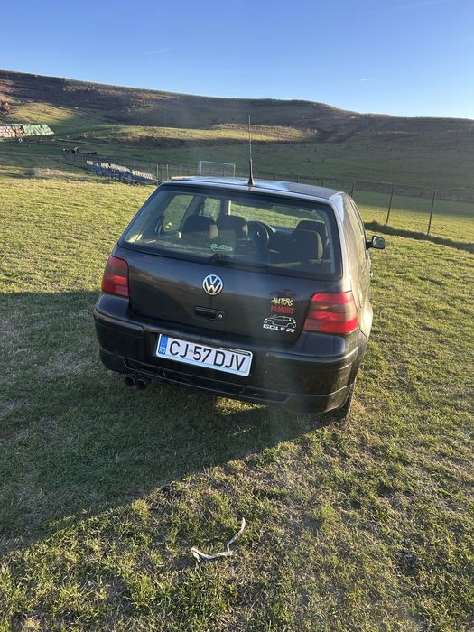 vand sau schimb golf 4