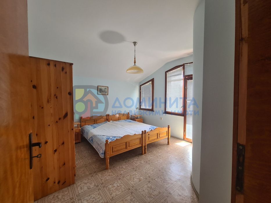 Чудесна къща, гр. Приморско, вилната зона