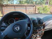 Vând Dacia Duster 1,5 dci 4x2 Laureate