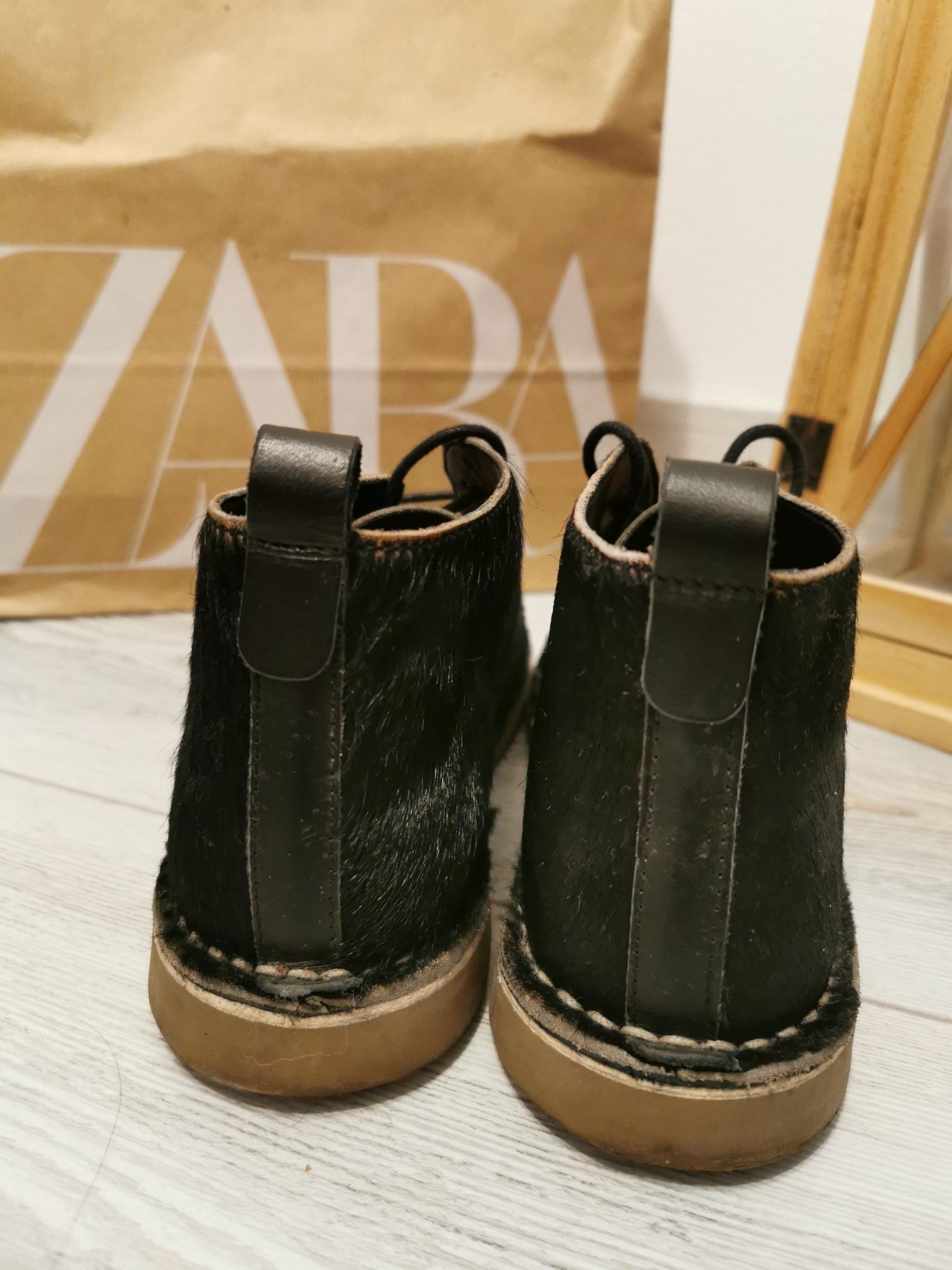 Ghete Zara piele