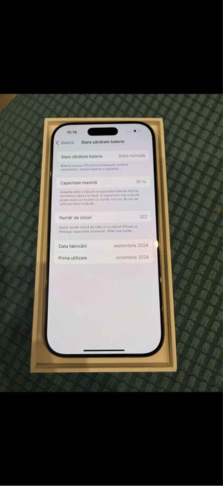Iphone 16 pro Gold