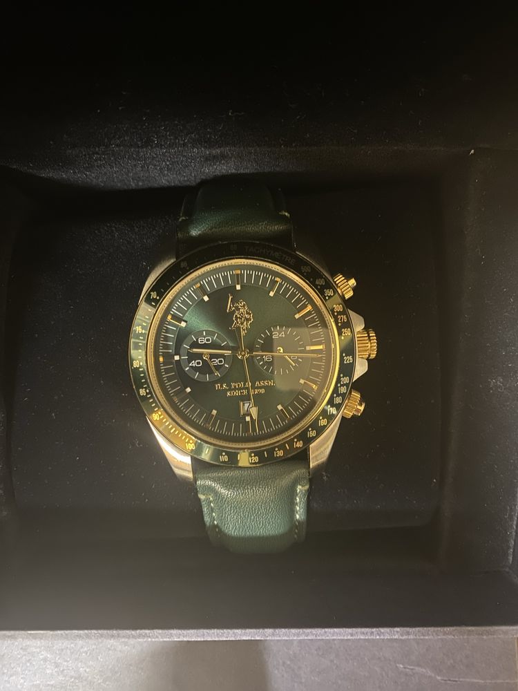 Часовник U.S. Polo ASSN.