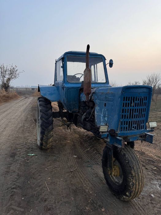 Traktor MTZ 80, yaxshi holatda