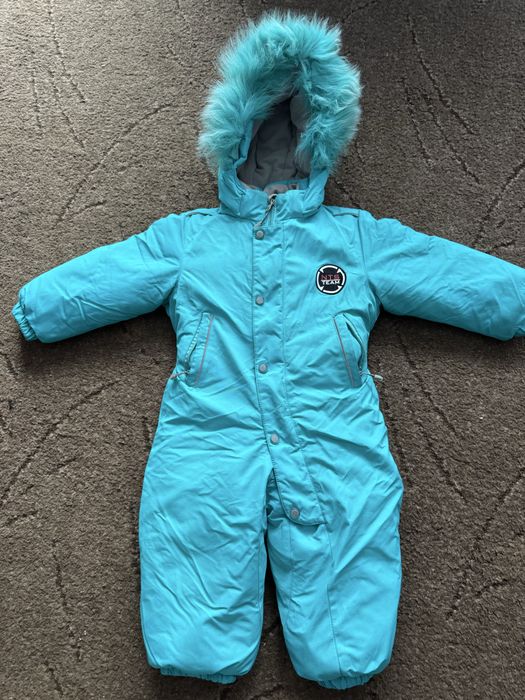 Продам детский зимний комбинезон