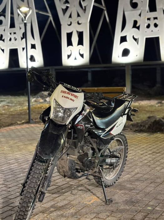 Эндуро 250 кубов