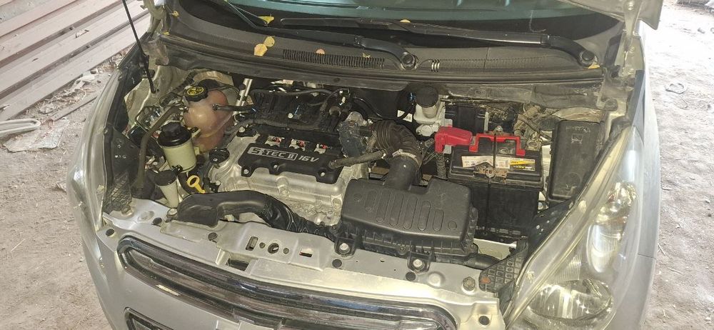 Продается спарк в хорошем состояние