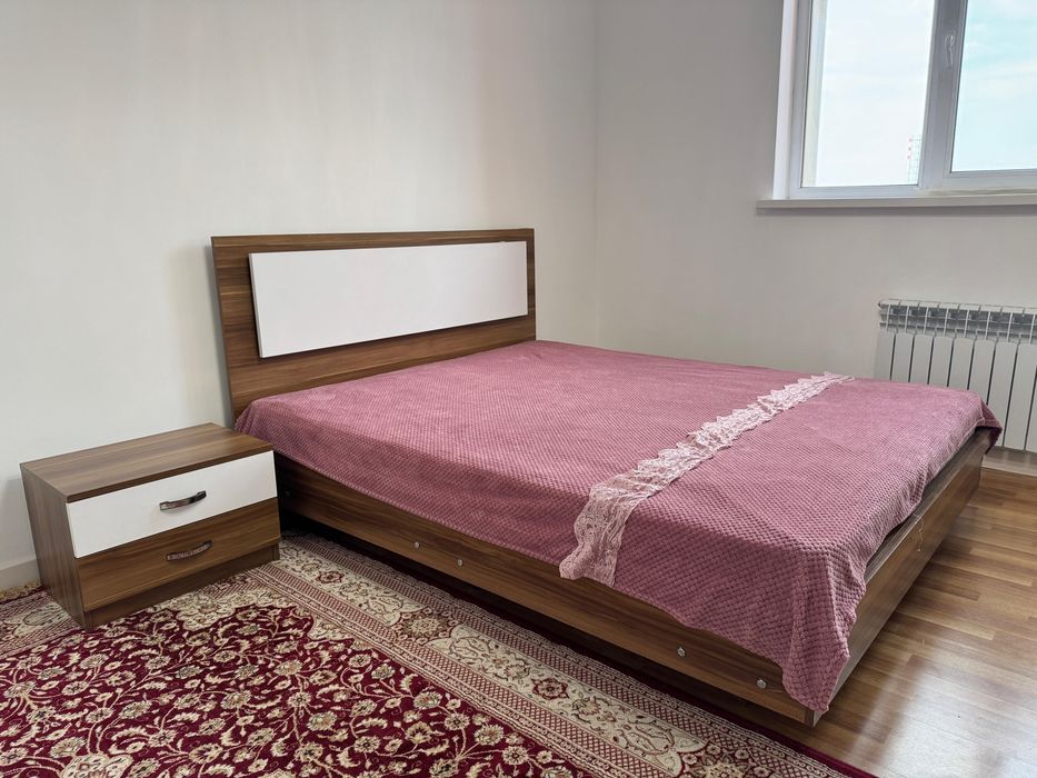 Двухспальный кровать