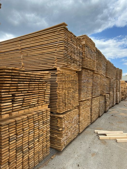 Vând cherestea rășinoase