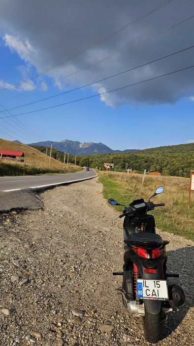 Piaggio Medley 125 S + Parbriz Givi / nu honda pcx sau nmax