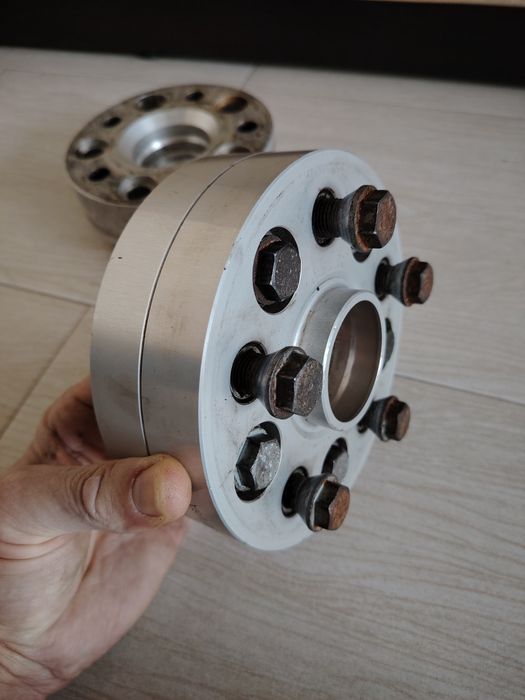 Оригинални фланци H&R за Vag group 5x112