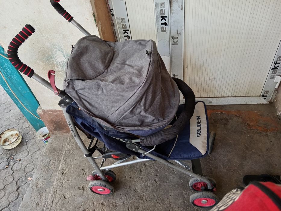 Продам детскую коляску