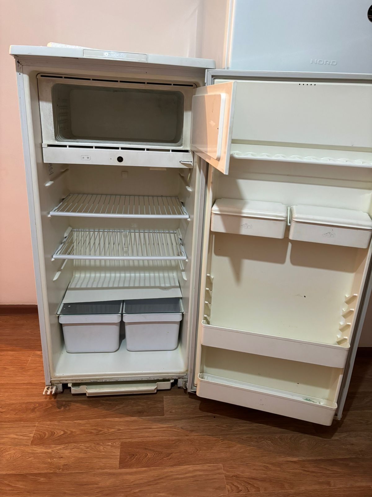 Продам холодильник в рабочем состоянии