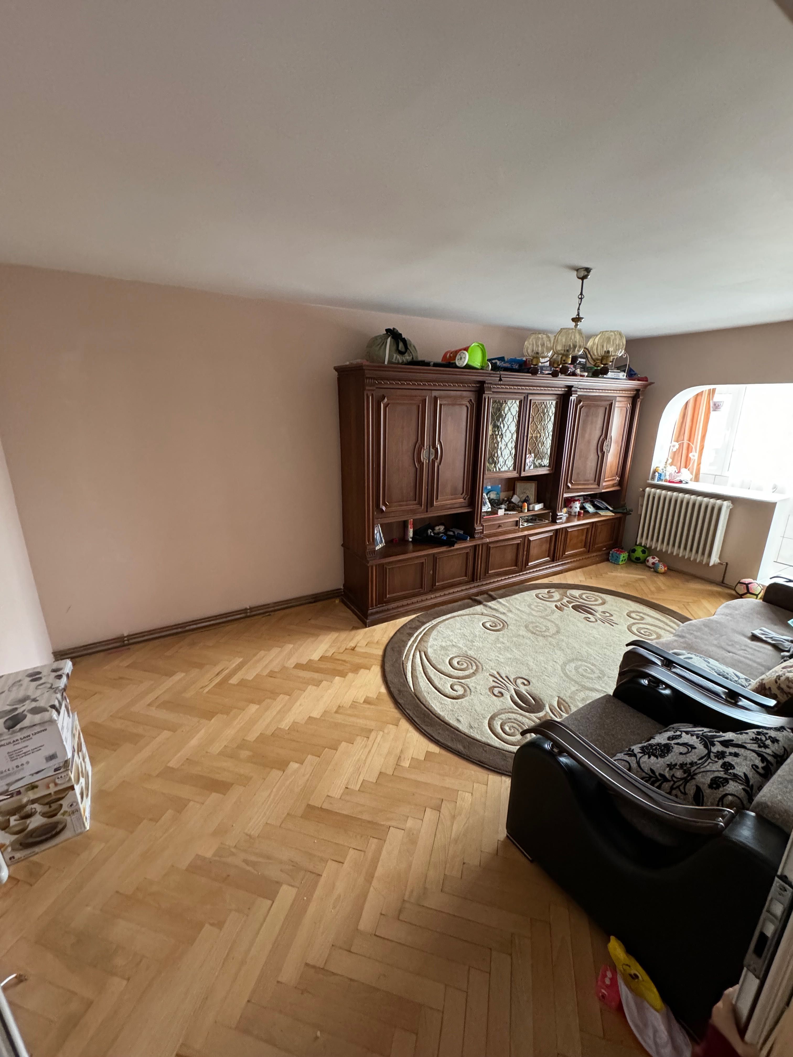 Apartament 3 camere, decomandat, 2 bai, 2 balcoane, Lunca Cetatuii