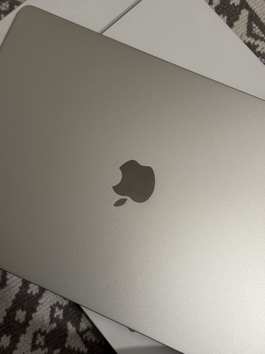 Macbook Air 15 M2 512 GB