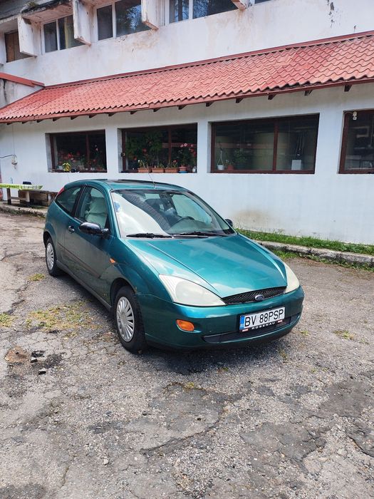 Ford Focus 1.6 benzina