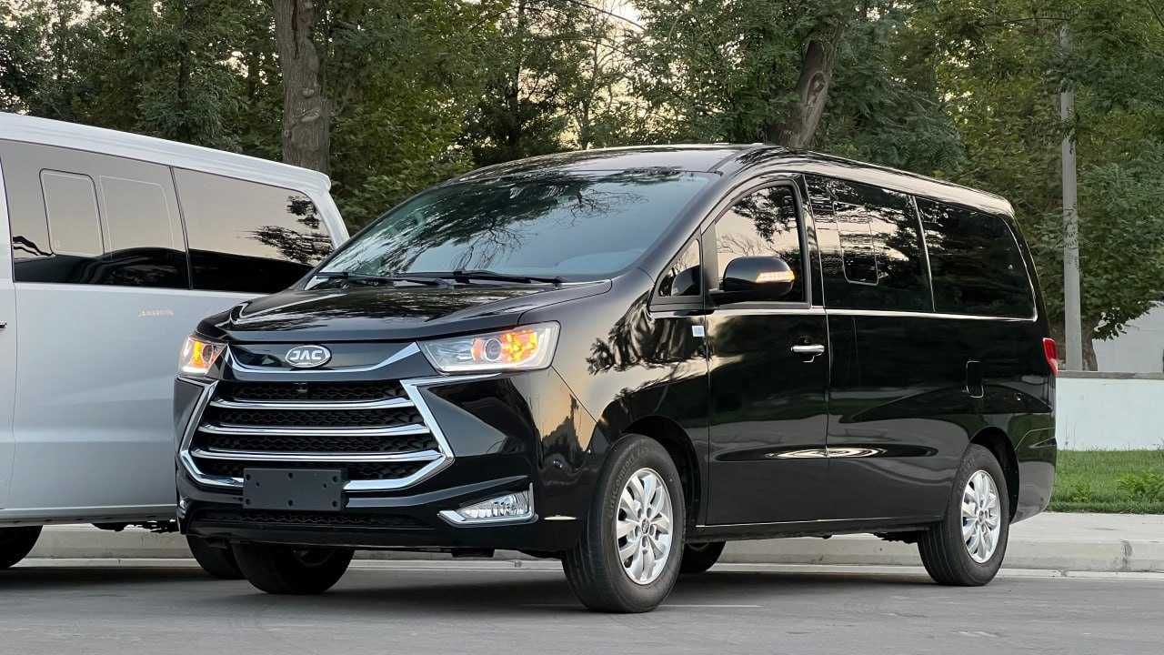 JAC M4 минивенимизнинг автомат коробка Двигатель: 2л Turbo