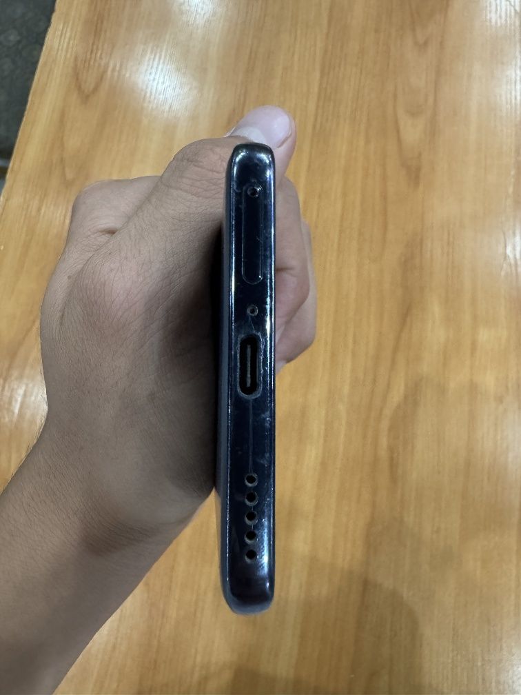 Xiaomi 13 lite Kelishamiza