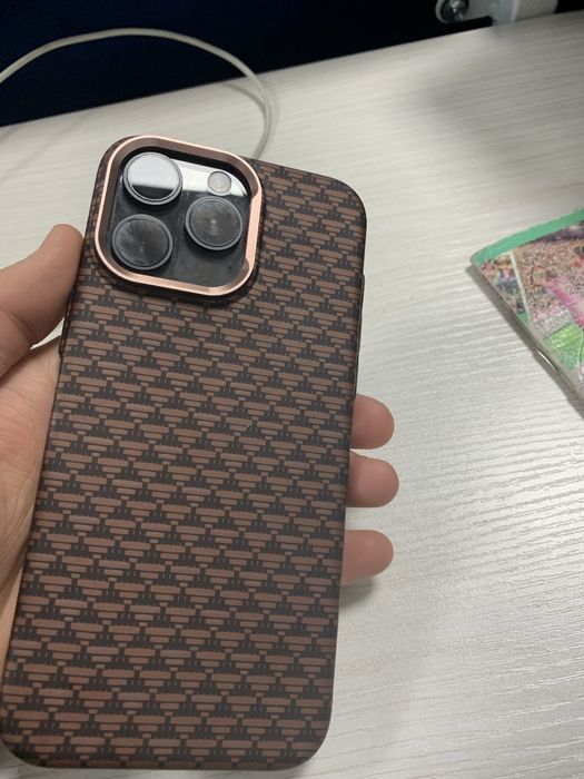 Iphone 15 pro max radnoy.