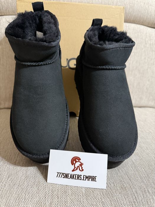 Ghete UGG Mini Negre