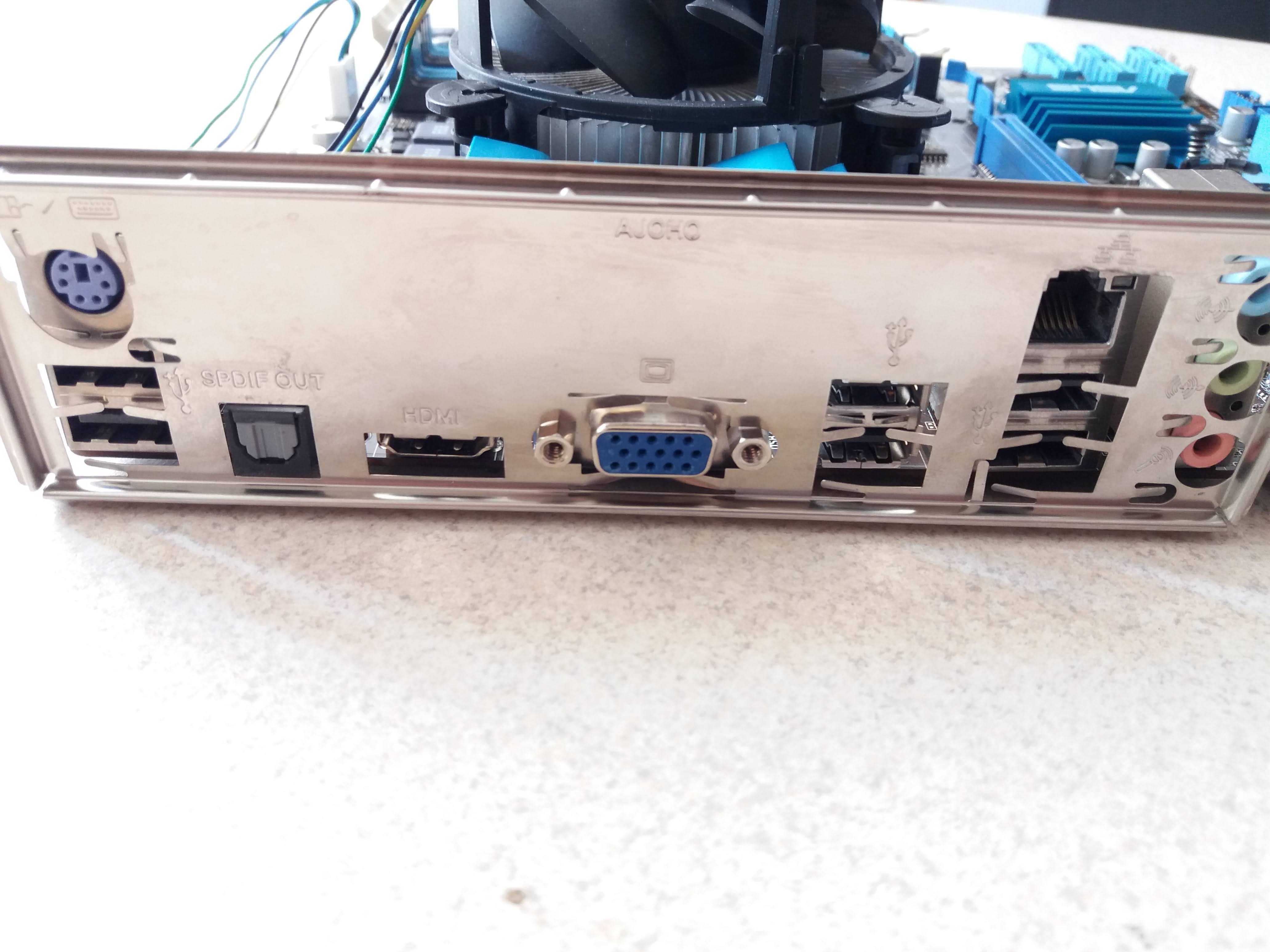 Asus P7H55-M/I5 660 - 3.33 GHz