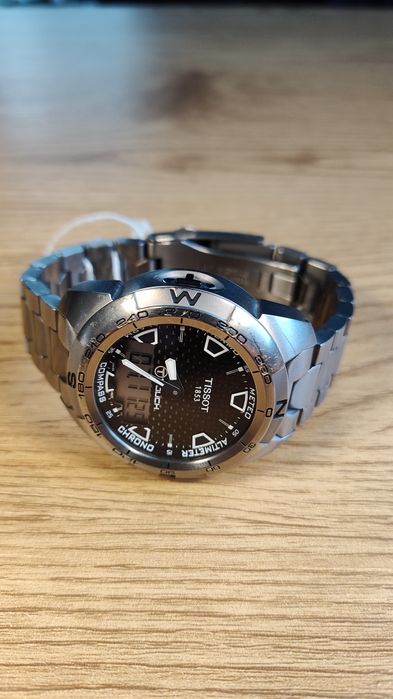 Часовник Tissot T-Touch Expert Titanium