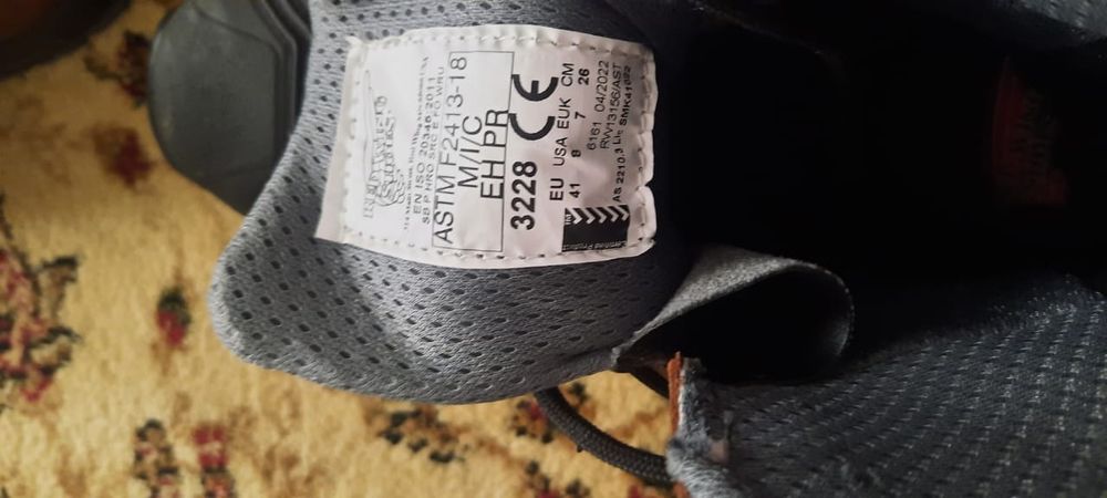 Летние  ботинки .