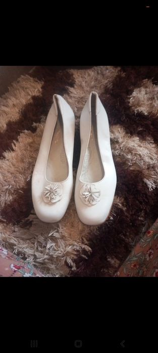 Pantofi din piele 39