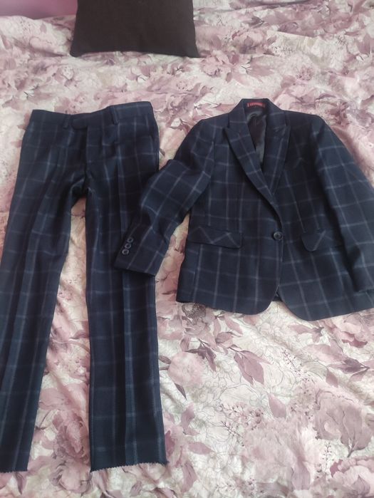 Детски официален костюм