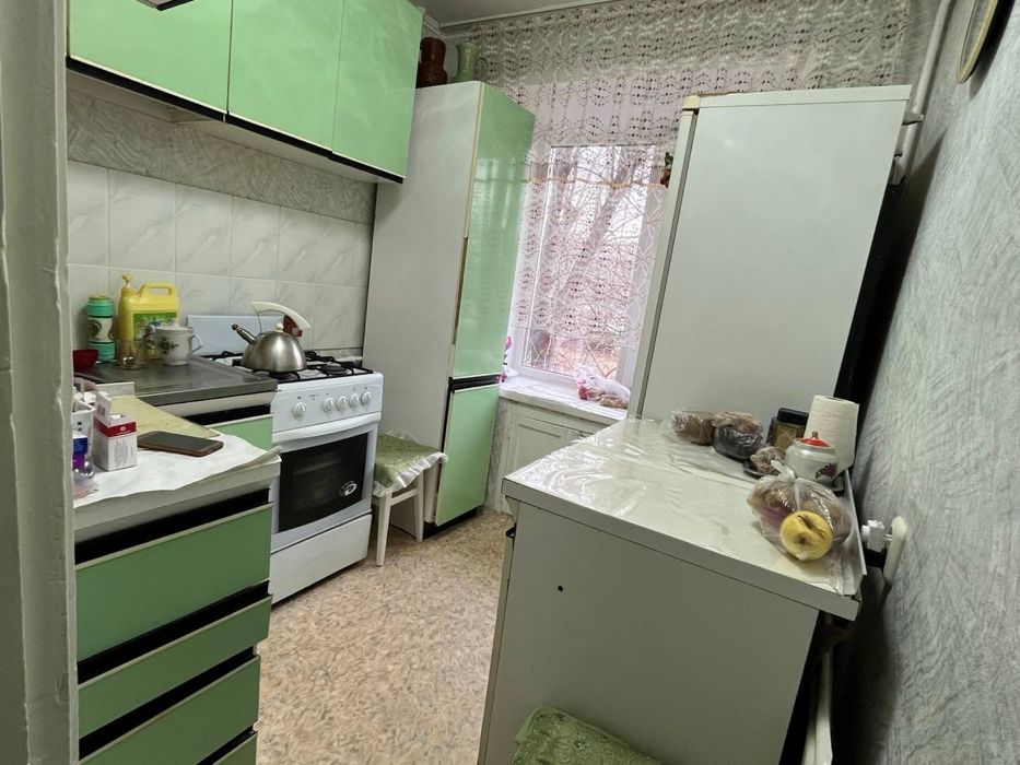 Продам 1 комнатную 1 мкр