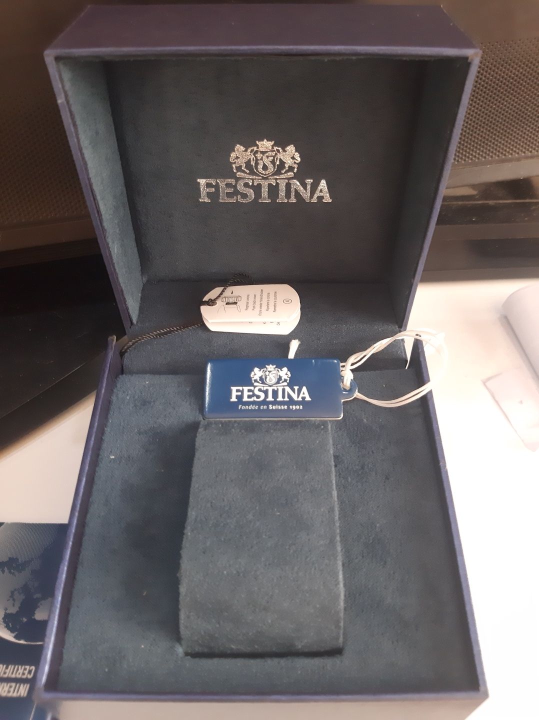 Продавам чисто фестина